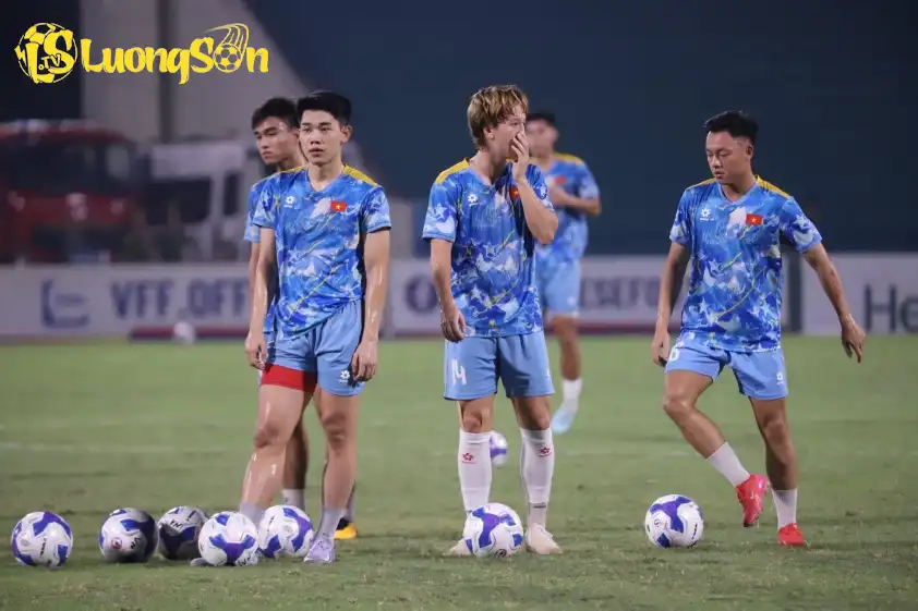 U23 Việt Nam tập phục hồi ở khách sạn ngày 7/9 U23 Việt Nam tập phục hồi ở khách sạn ngày 7/9
