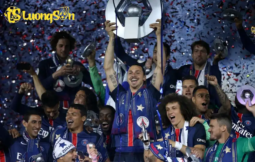 Ibrahimovic gặt hái được nhiều danh hiệu lớn tại các đội bóng hàng đầu châu Âu Ibrahimovic gặt hái được nhiều danh hiệu lớn tại các đội bóng hàng đầu châu Âu