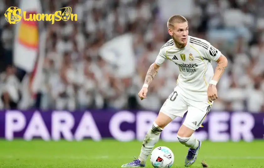 Real Madrid không muốn Franco Mastantuono tham dự U20 World Cup cùng ĐT Argentina Real Madrid không muốn Franco Mastantuono tham dự U20 World Cup cùng ĐT Argentina