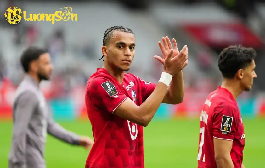 Ethan Mbappe ghi bàn quan trọng giúp Lille giành chiến thắng kịch tính Ethan Mbappe ghi bàn quan trọng giúp Lille giành chiến thắng kịch tính