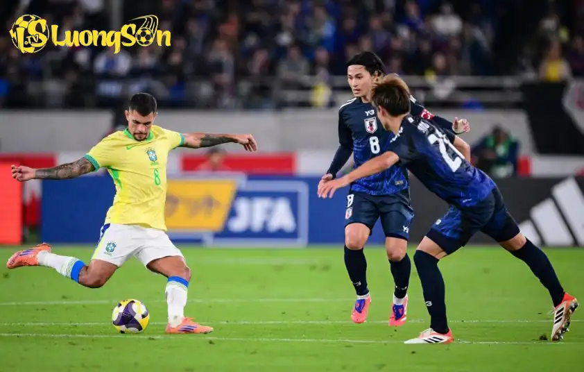 Sang hiệp 2 Nhật Bản đã có cuộc lội ngược dòng không tưởng Sang hiệp 2 Nhật Bản đã có cuộc lội ngược dòng không tưởng