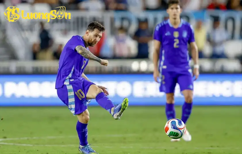 HLV Scaloni ca ngợi màn thể hiện của Messi trước Puerto Rico HLV Scaloni ca ngợi màn thể hiện của Messi trước Puerto Rico