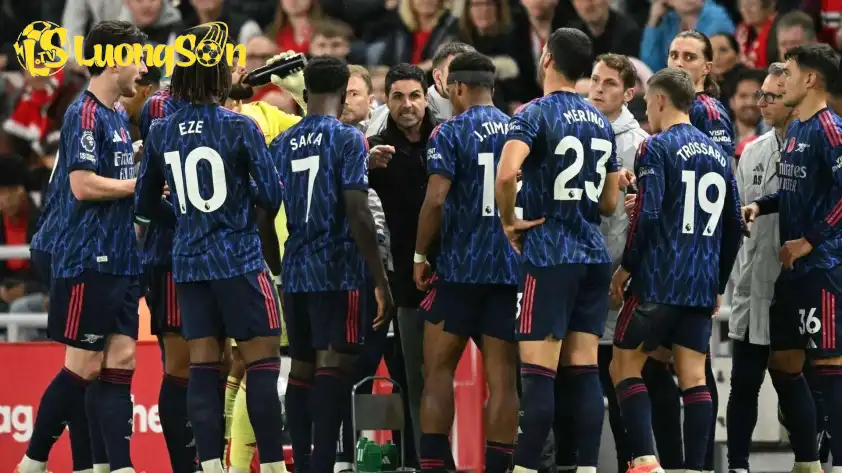 Arsenal bất ngờ thay đổi quyết định khiến kế hoạch áp trần lương của Ngoại hạng Anh nguy cơ đổ vỡ