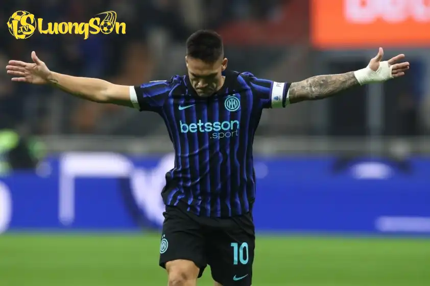 Lautaro đang sở hữu phong độ cao Lautaro đang sở hữu phong độ cao