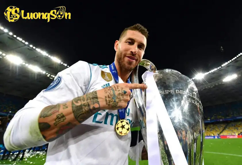 Sergio Ramos là một trong những hậu vệ vĩ đại nhất lịch sử Real Madrid.